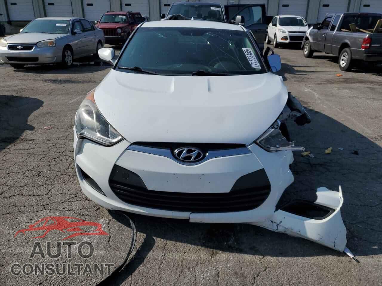 HYUNDAI VELOSTER 2016 - KMHTC6AD8GU272089