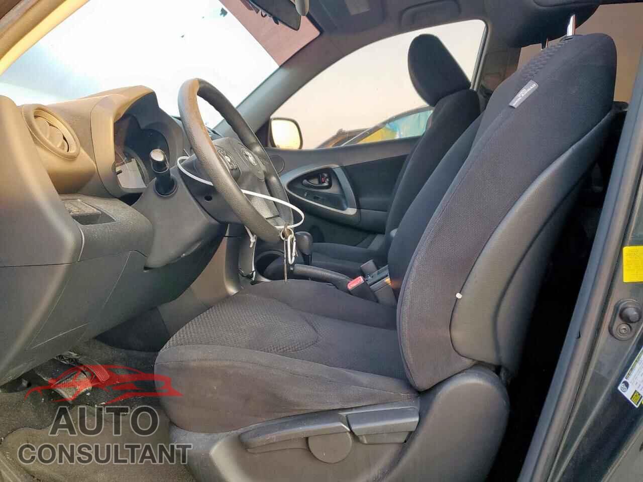 TOYOTA RAV4 2011 - 2T3WF4DV8BW078255