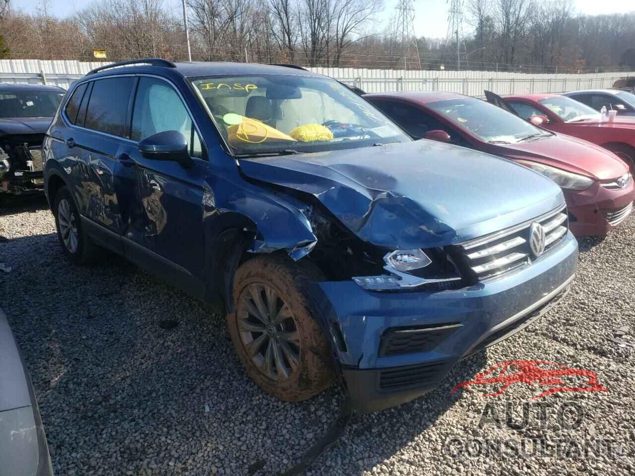 VOLKSWAGEN TIGUAN 2018 - 3VV3B7AX0JM102555