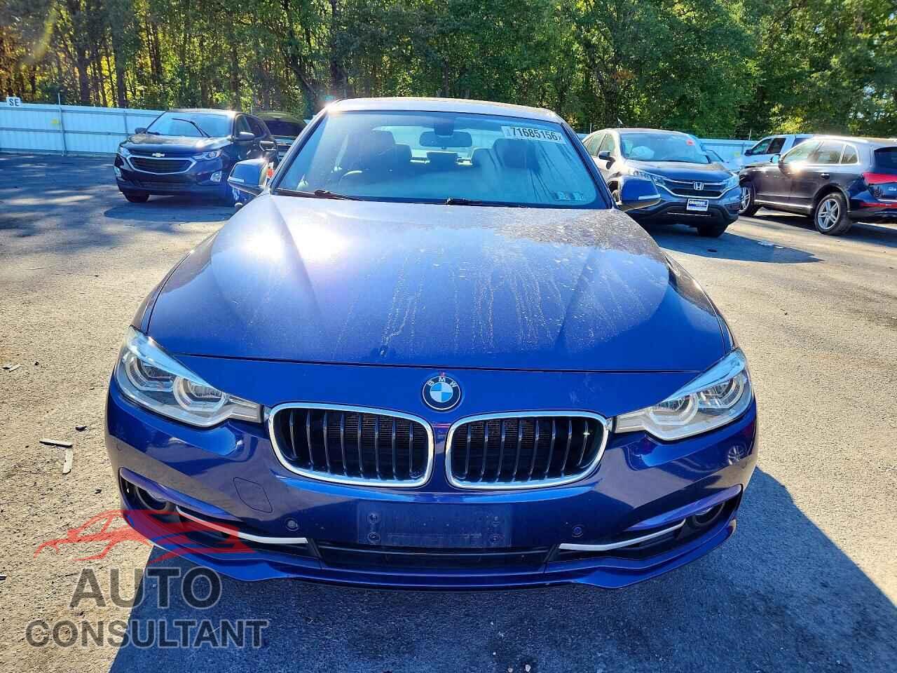 BMW 3 SERIES 2017 - WBA8D9G37HNU64118