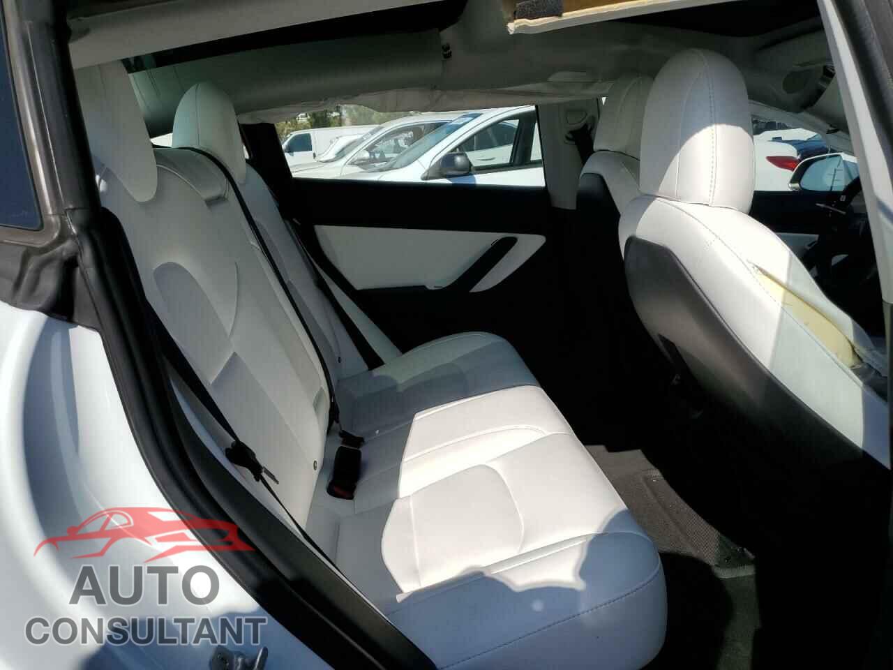 TESLA MODEL 3 2018 - 5YJ3E1EBXJF122298
