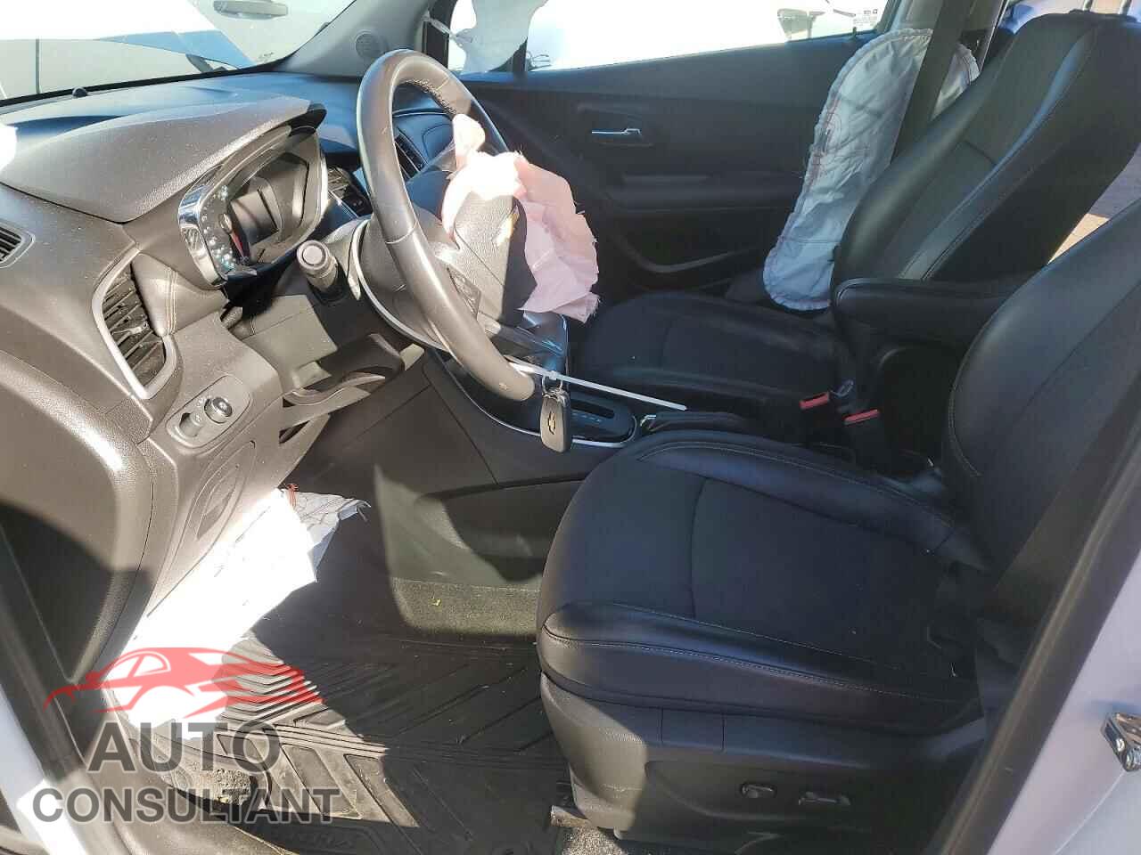 CHEVROLET TRAX 2018 - KL7CJPSB9JB669632