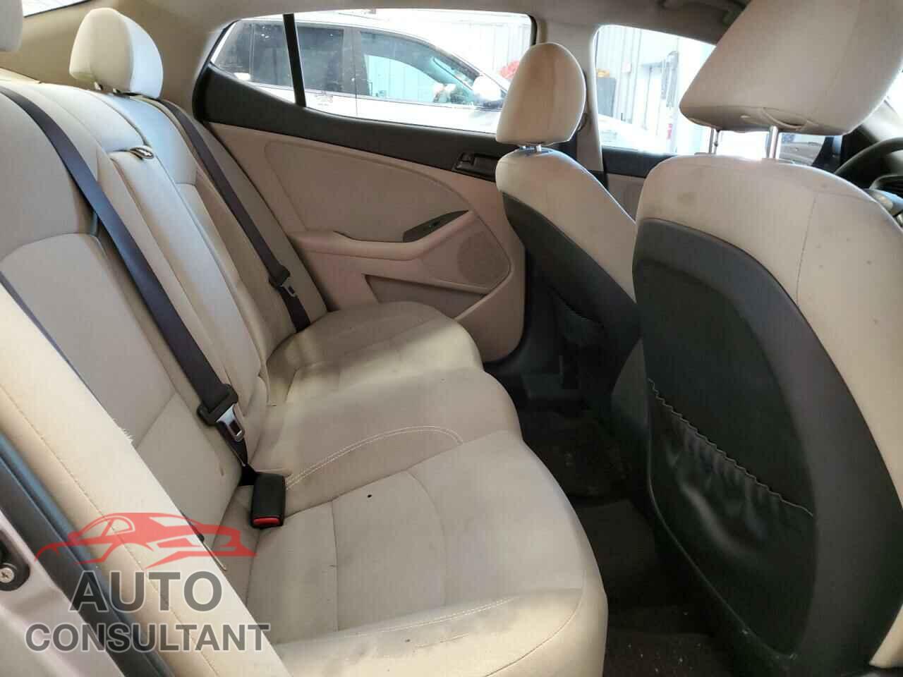 KIA OPTIMA 2012 - KNAGM4A71C5272552