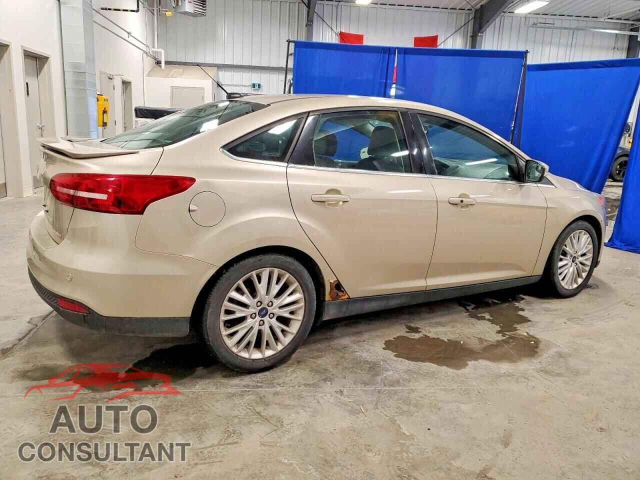 FORD FOCUS 2017 - 1FADP3J24HL310442