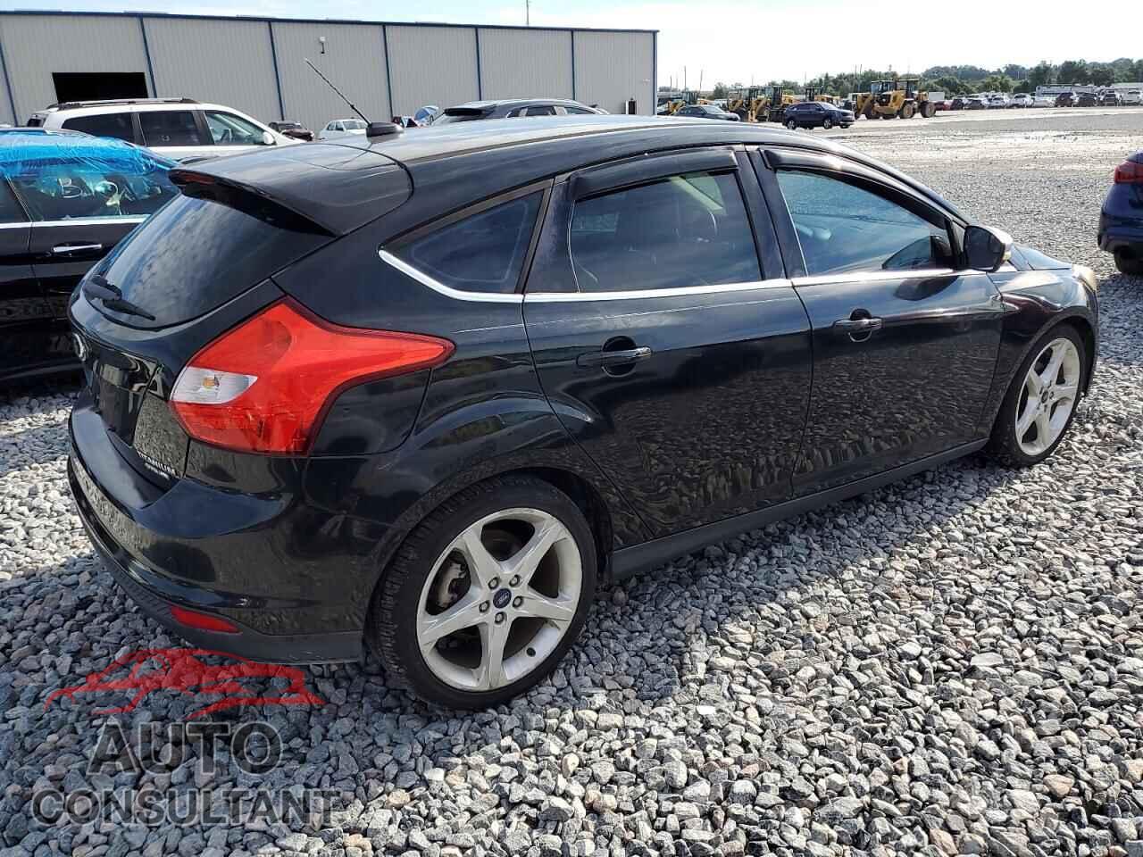 FORD FOCUS 2012 - 1FAHP3N21CL381215