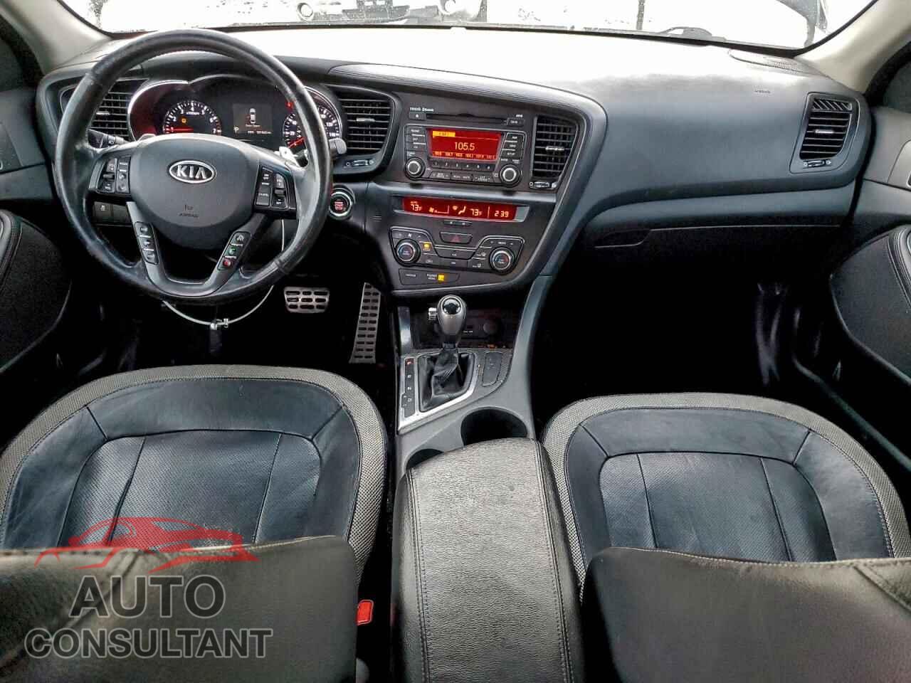 KIA OPTIMA 2011 - KNAGR4A63B5094697