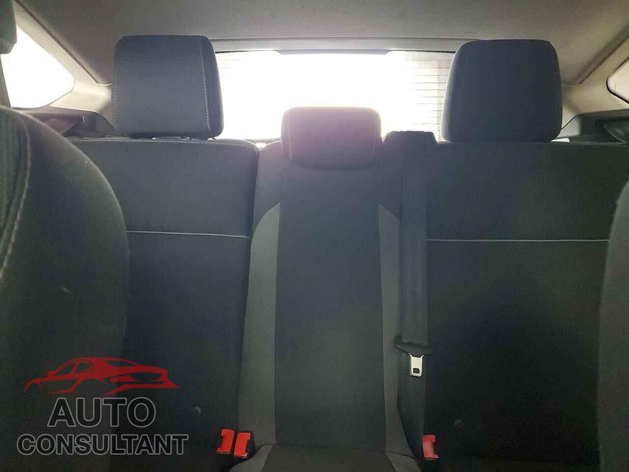FORD FOCUS 2013 - 1FADP3K23DL312482