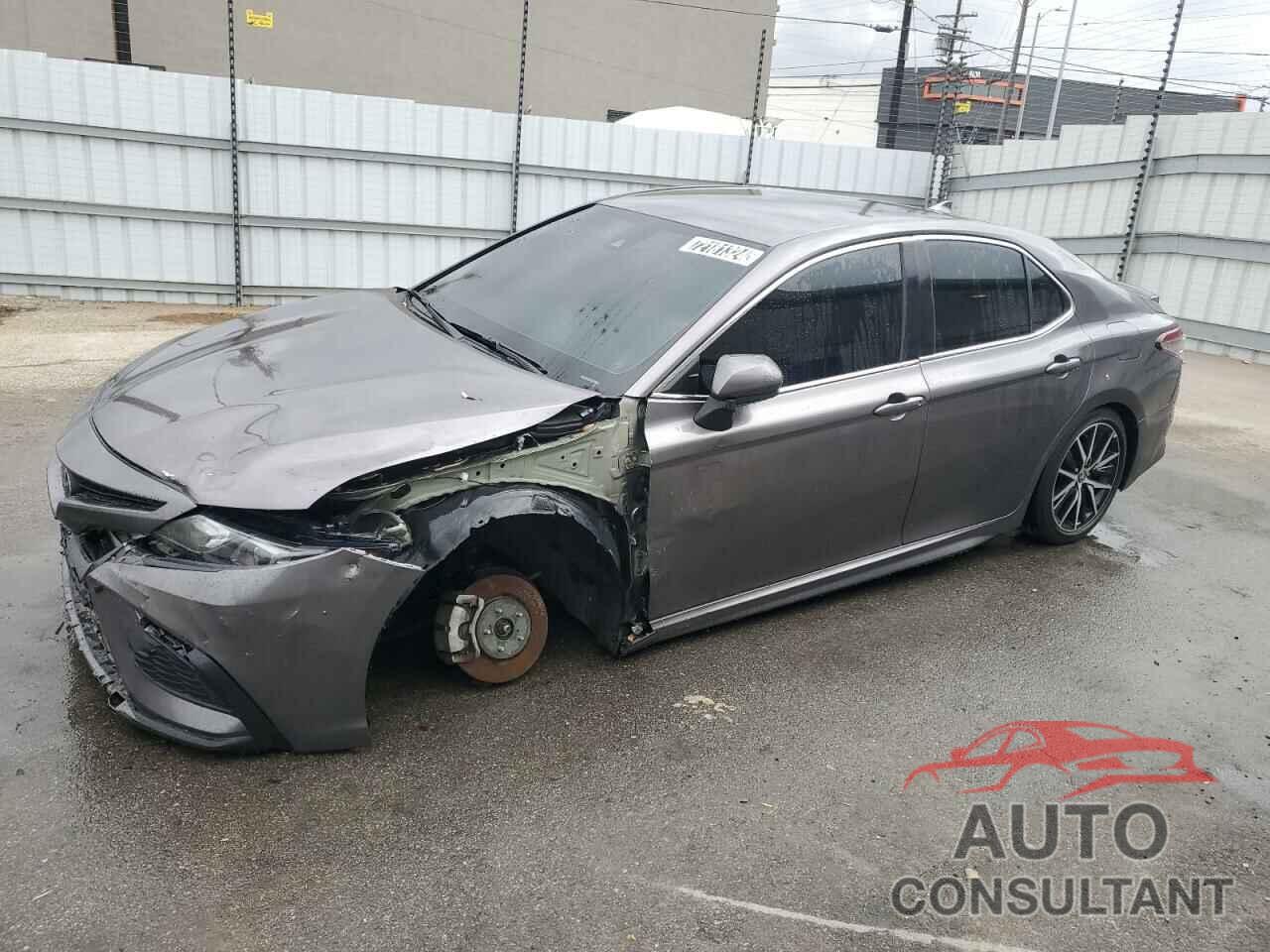 TOYOTA CAMRY 2021 - 4T1G11AK1MU431572