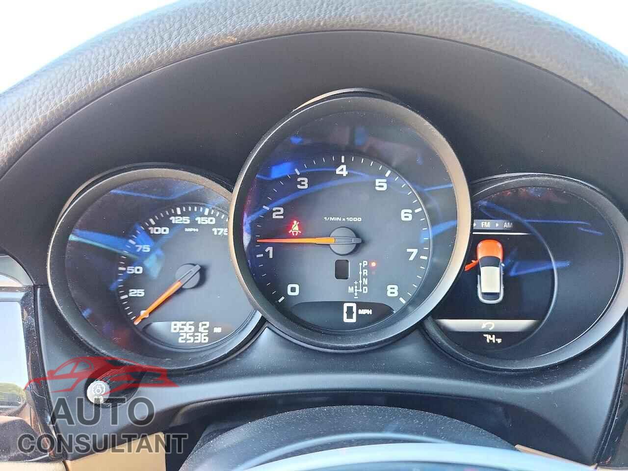 PORSCHE MACAN 2017 - WP1AA2A53HLB03817