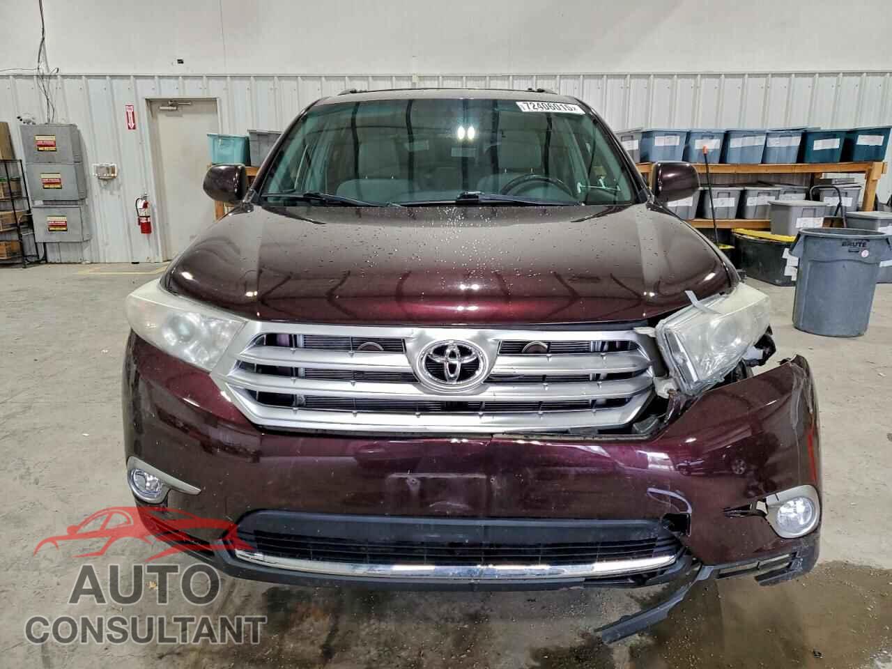 TOYOTA HIGHLANDER 2013 - 5TDBK3EH2DS201002