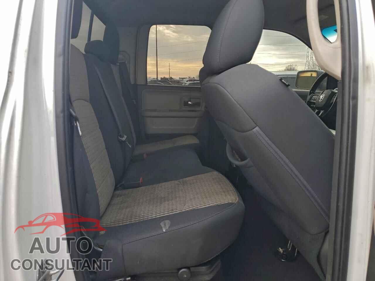 DODGE RAM 1500 2012 - 1C6RD7GT0CS219237