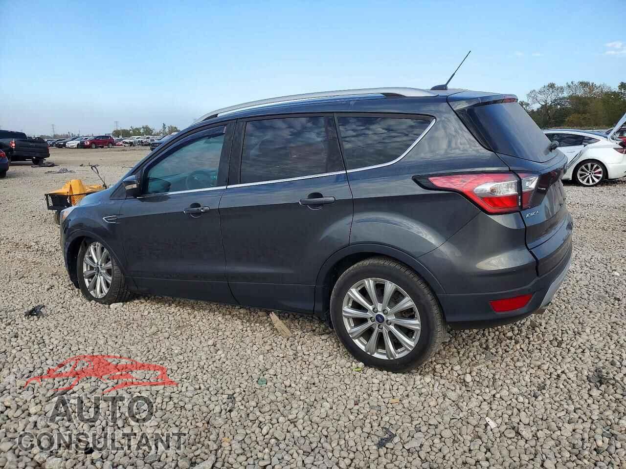 FORD ESCAPE 2017 - 1FMCU0JD5HUD36066