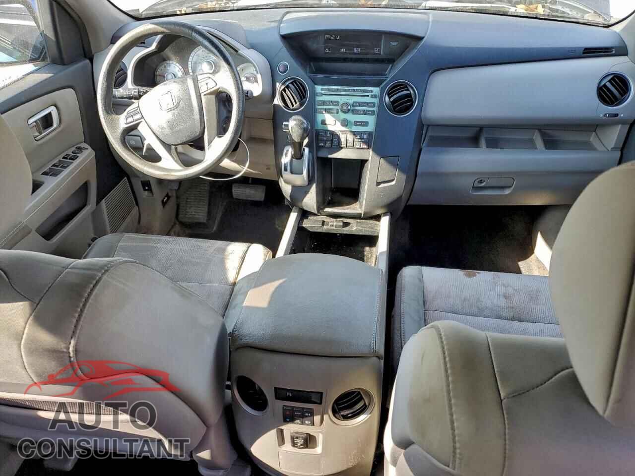 HONDA PILOT 2011 - 5FNYF3H45BB022364
