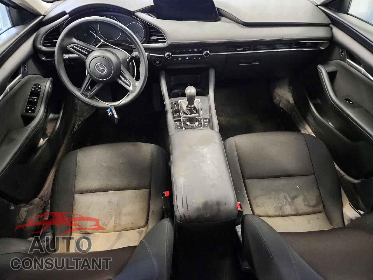 MAZDA 3 2019 - JM1BPAB77K1119715