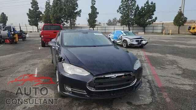 TESLA MODEL S 2013 - 5YJSA1CP1DFP09872
