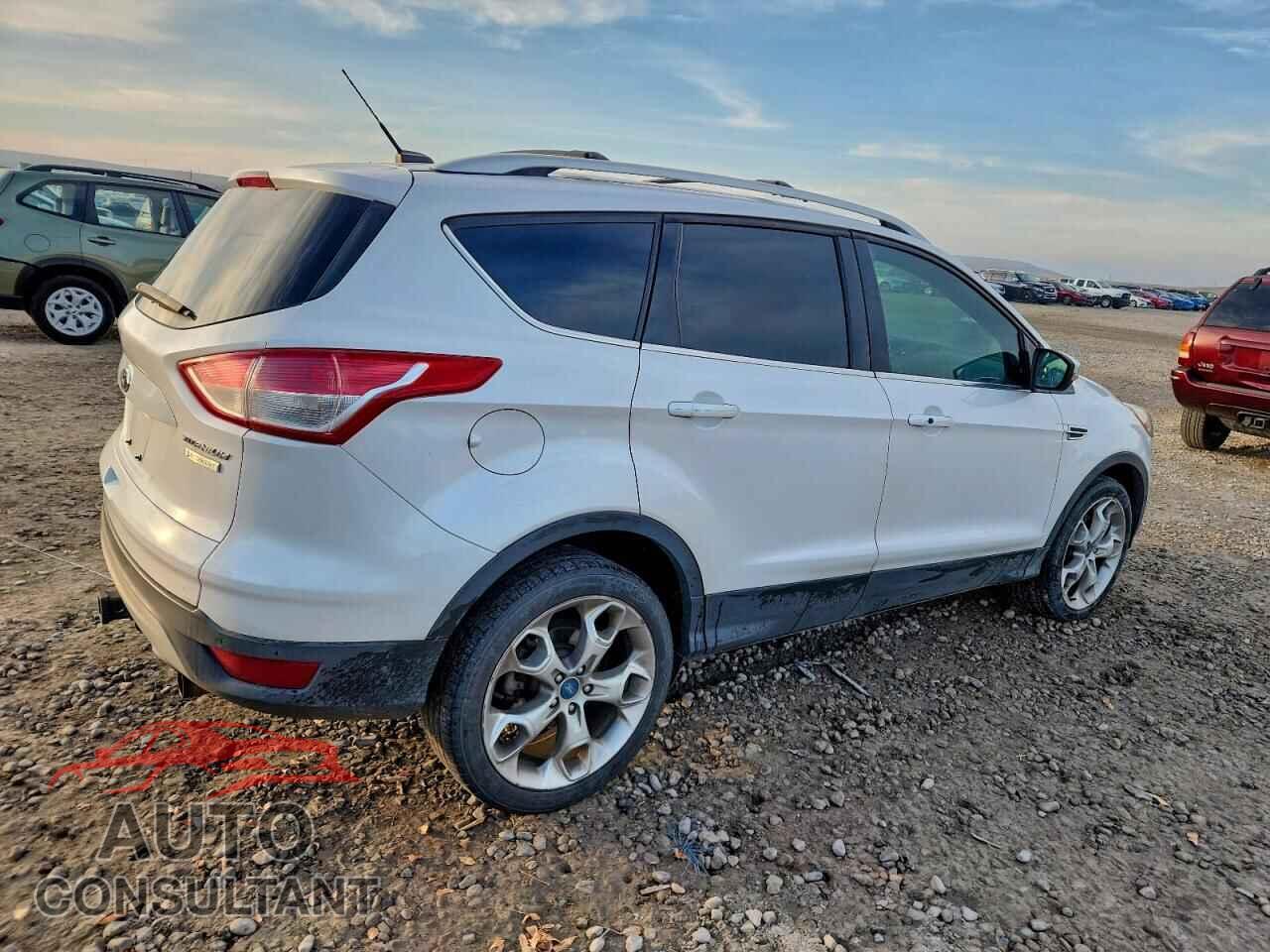 FORD ESCAPE 2013 - 1FMCU0J94DUC84032