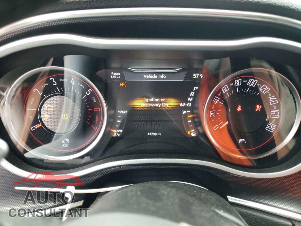 DODGE CHALLENGER 2017 - 2C3CDZFJ5HH588527