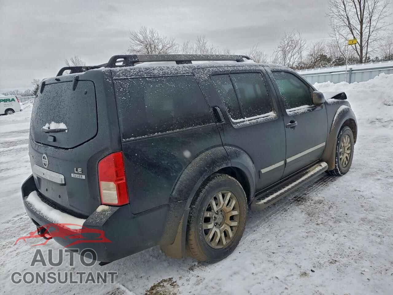 NISSAN PATHFINDER 2011 - 5N1AR1NB5BC627574