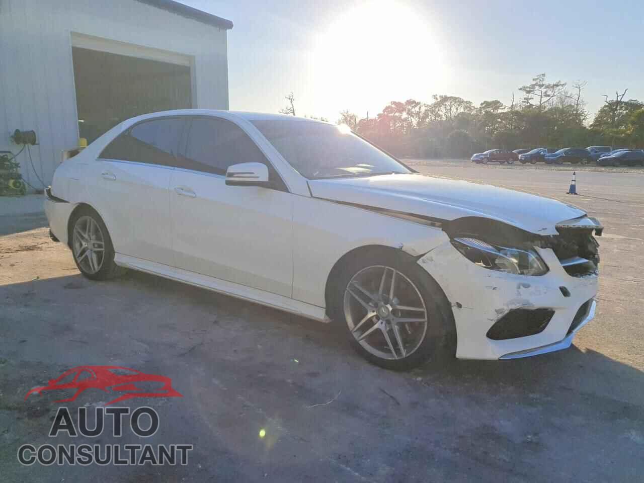 MERCEDES-BENZ E-CLASS 2014 - WDDHF5KB4EB049264