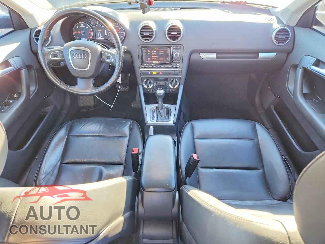 AUDI A3 2011 - WAUKJAFM2BA138641