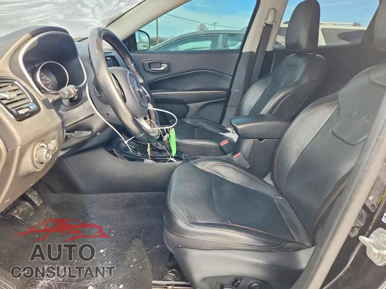 JEEP COMPASS 2020 - 3C4NJDCB4LT161532