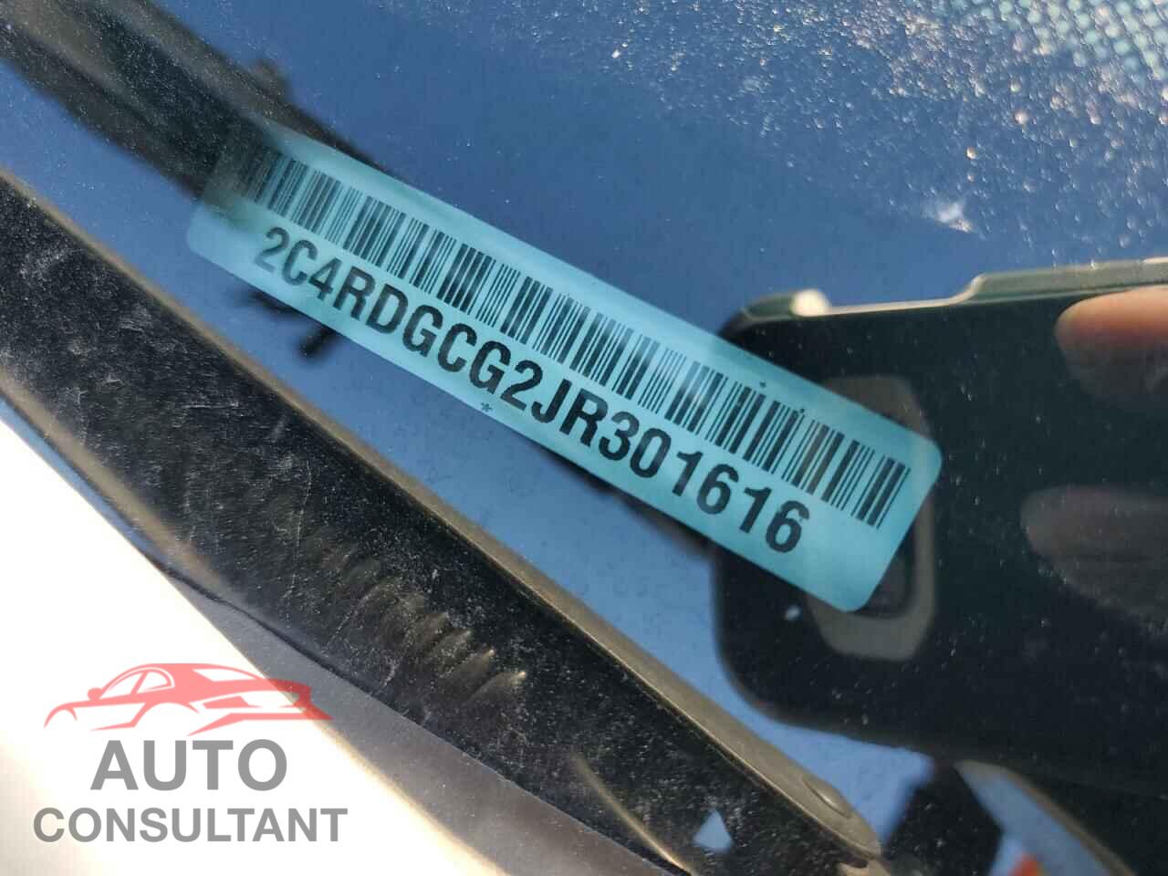 DODGE CARAVAN 2018 - 2C4RDGCG2JR301616