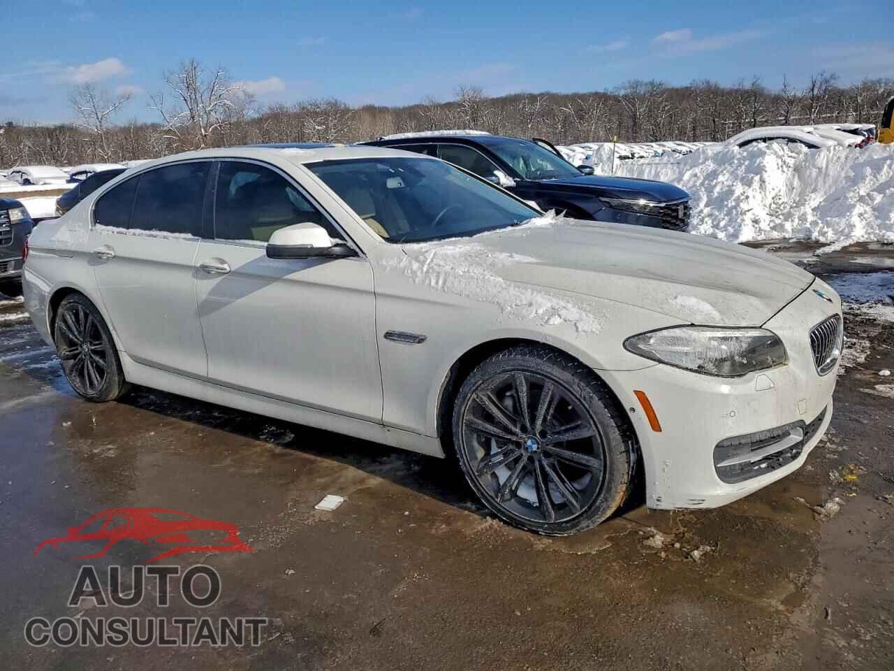BMW 5 SERIES 2014 - WBA5B1C52ED483520