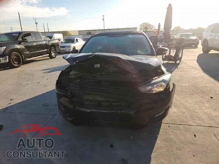 FORD FOCUS 2017 - 1FADP3FE7HL328470