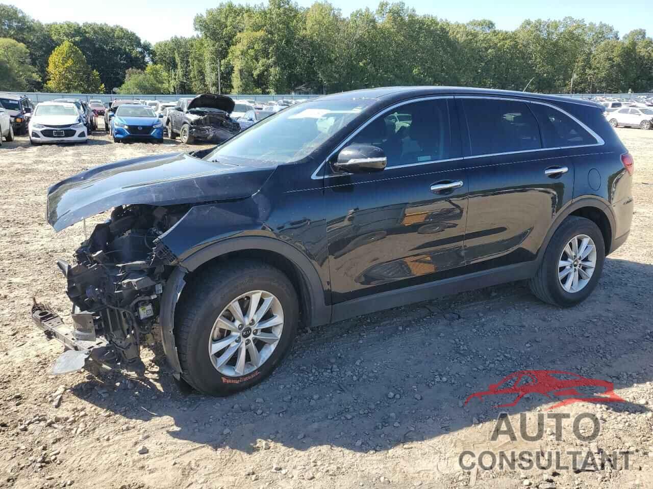 KIA SORENTO 2019 - 5XYPG4A36KG567689