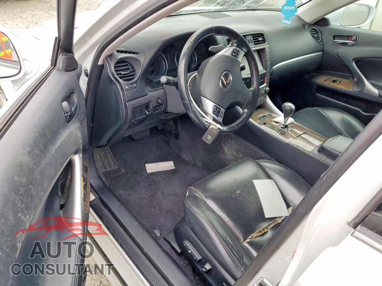 LEXUS IS 2011 - JTHBF5C29B5143406