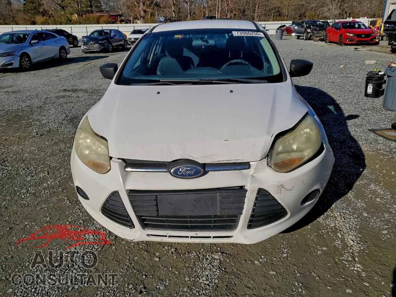 FORD FOCUS 2012 - 1FAHP3E27CL132028