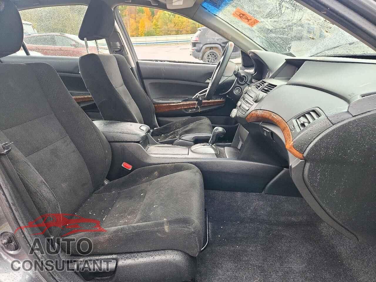 HONDA ACCORD 2012 - 1HGCP2F72CA013602