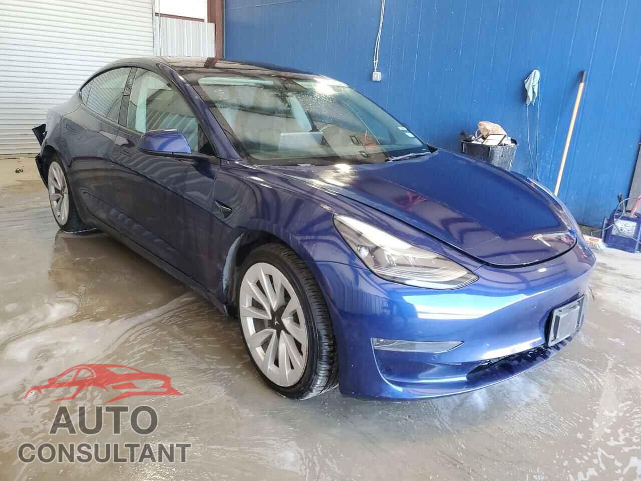 TESLA MODEL 3 2022 - 5YJ3E1EA6NF285558