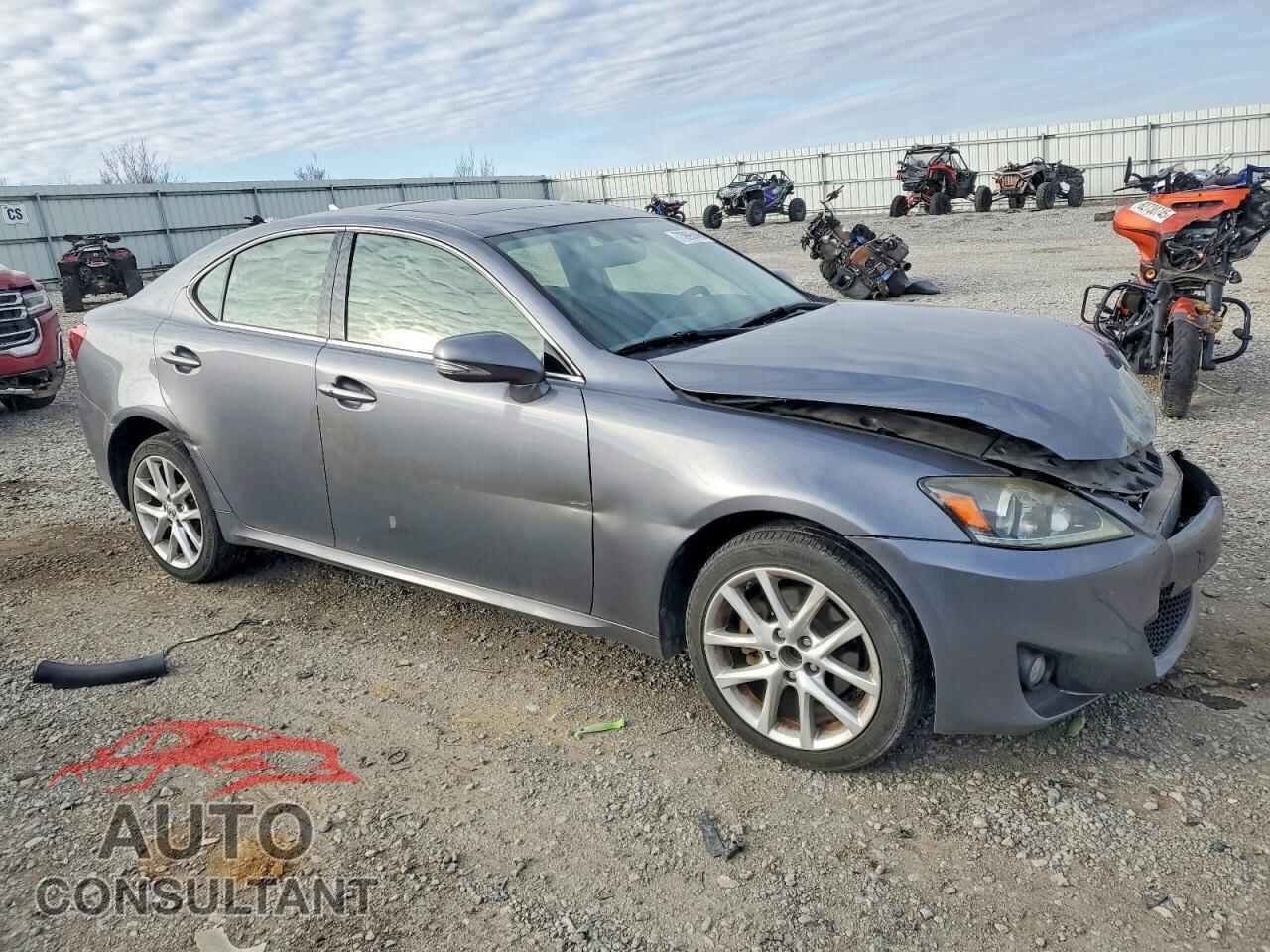LEXUS IS 2012 - JTHCF5C22C5057845