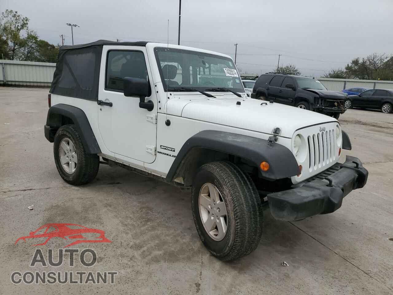 JEEP WRANGLER 2011 - 1J4AA2D16BL537855