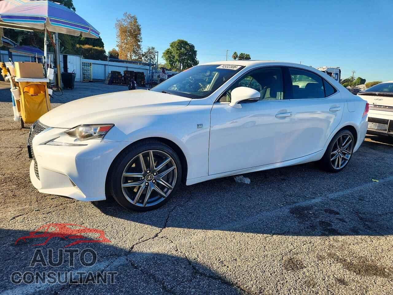 LEXUS IS 2016 - JTHBA1D22G5037165