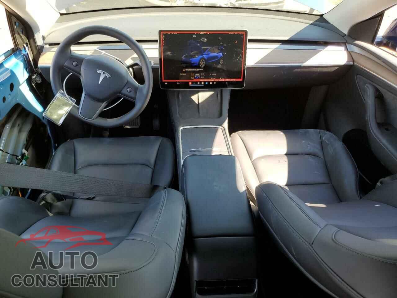 TESLA MODEL Y 2023 - 7SAYGDEE6PF603320