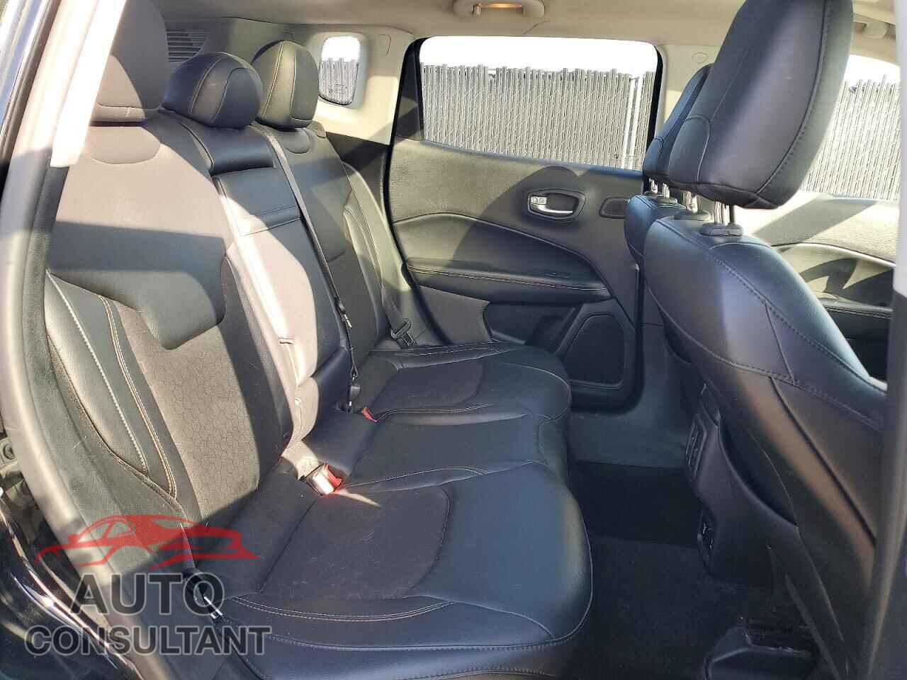 JEEP COMPASS 2017 - 3C4NJCBB1HT652241
