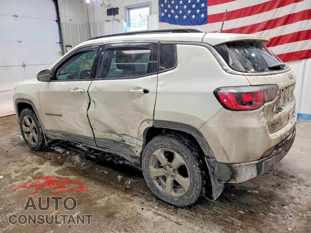 JEEP COMPASS 2018 - 3C4NJDBB2JT290853