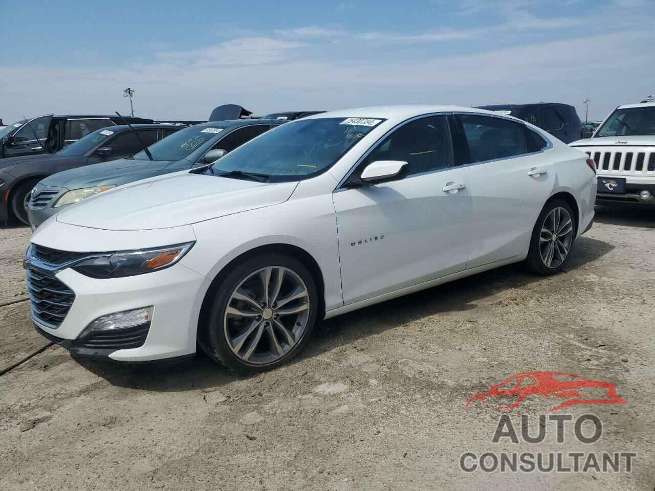 CHEVROLET MALIBU 2021 - 1G1ZD5ST4MF027259