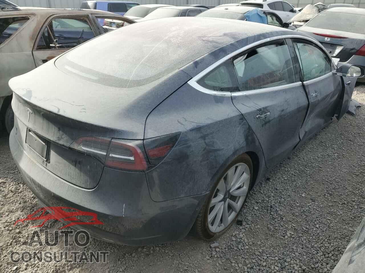 TESLA MODEL 3 2018 - 5YJ3E1EA3JF009493