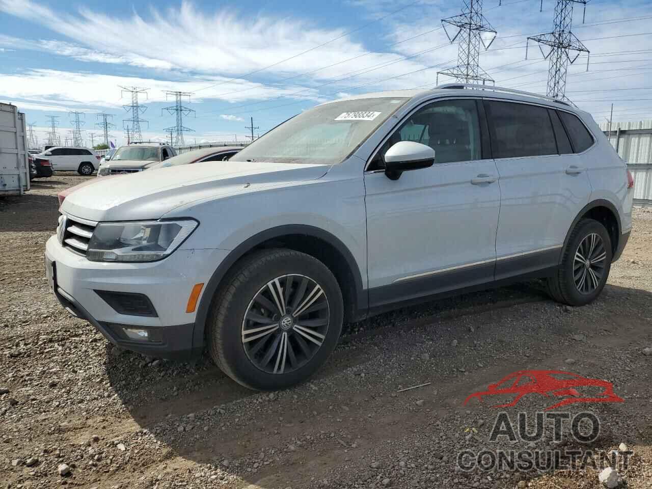 VOLKSWAGEN TIGUAN 2018 - 3VV2B7AXXJM182829