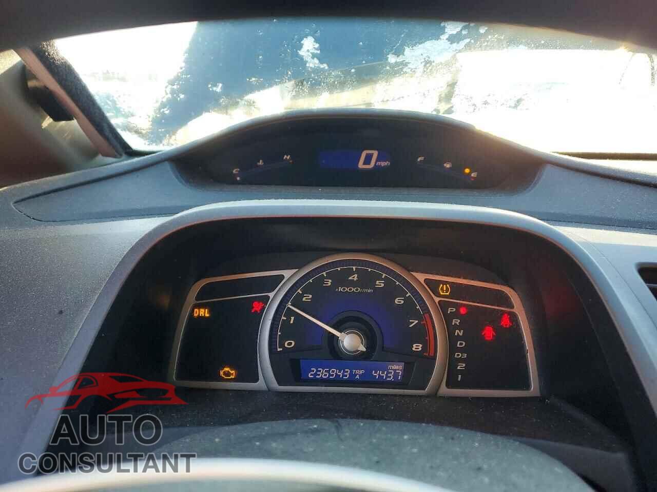 HONDA CIVIC 2010 - 19XFA1F5XAE004520