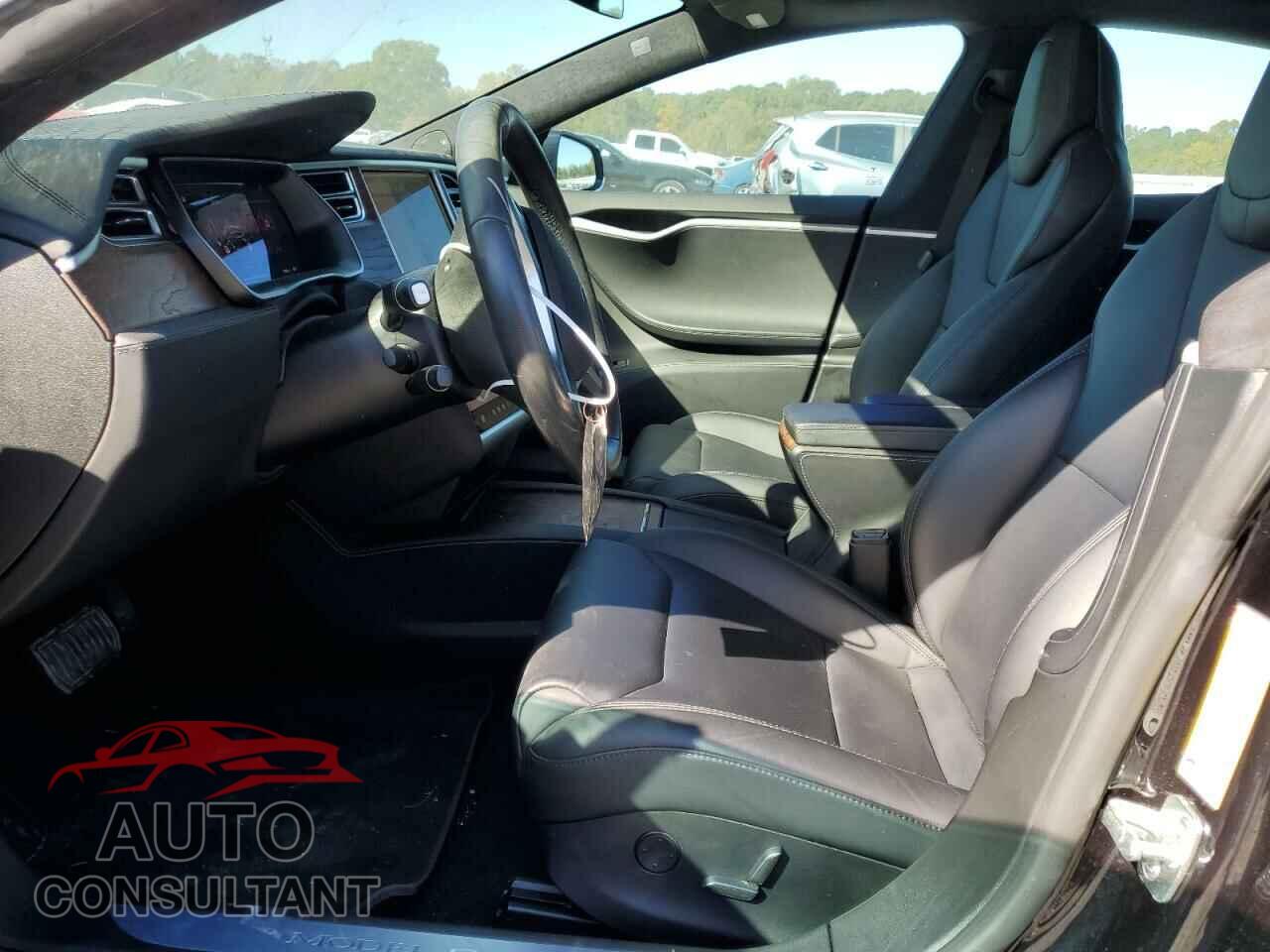 TESLA MODEL S 2017 - 5YJSA1E2XHF232964
