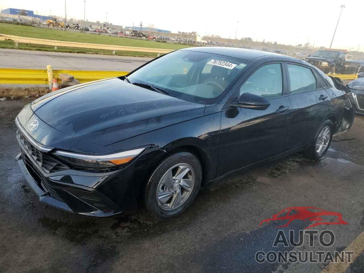 HYUNDAI ELANTRA 2024 - KMHLL4DG5RU788875