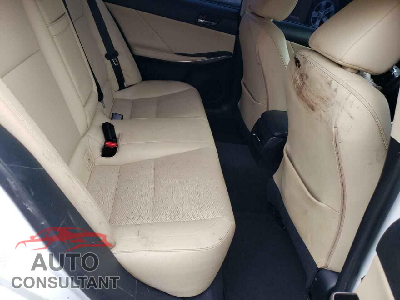 LEXUS IS 2015 - JTHBF1D2XF5051668