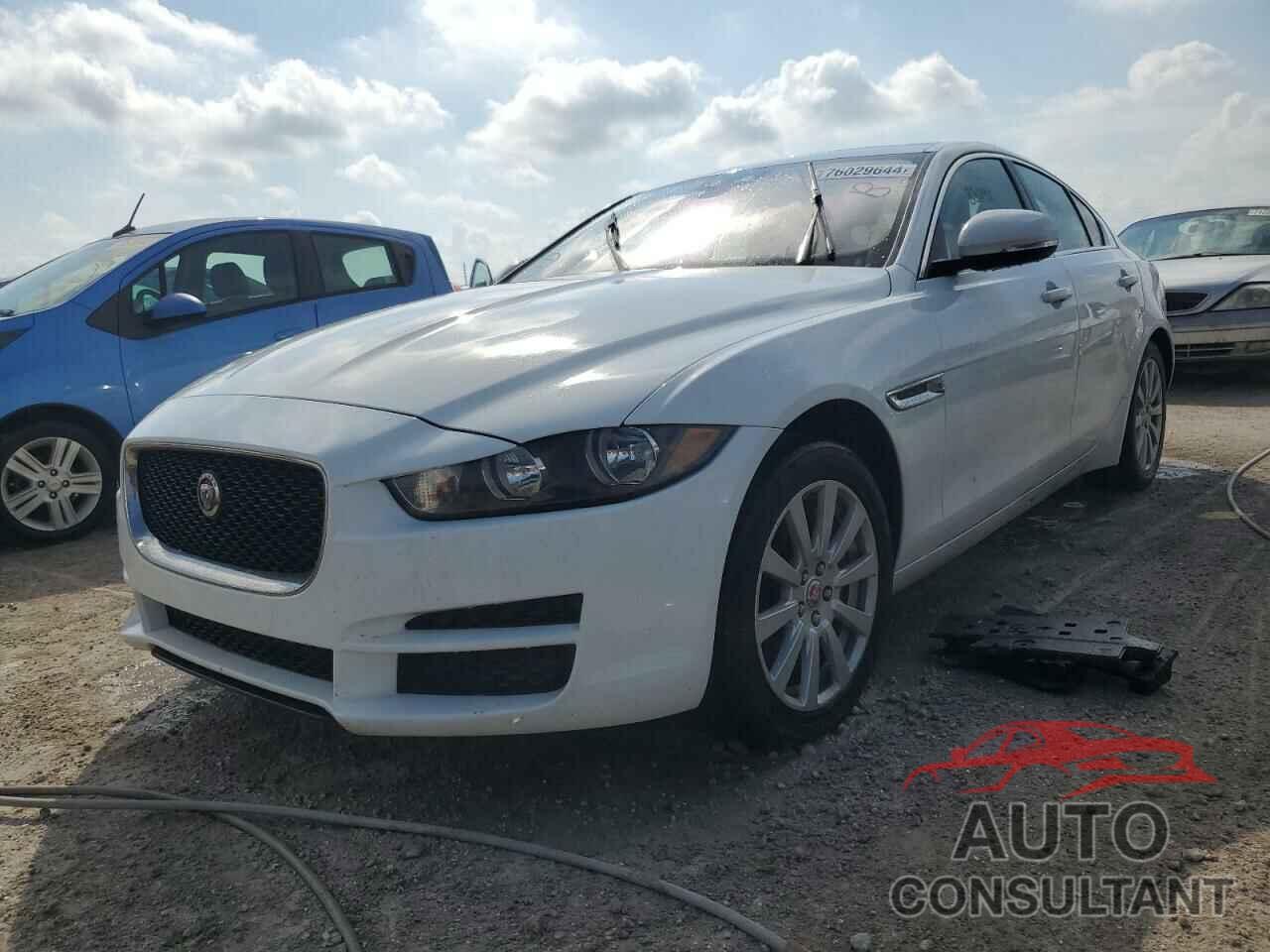 JAGUAR XE 2019 - SAJAS4FX7KCP51092