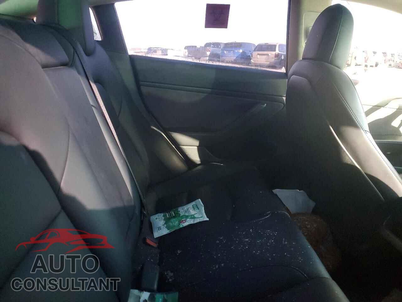 TESLA MODEL 3 2023 - 5YJ3E1EA5PF408088