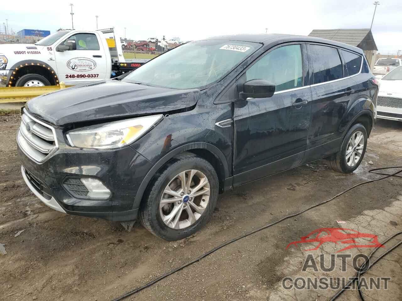 FORD ESCAPE 2017 - 1FMCU0GD9HUF05402