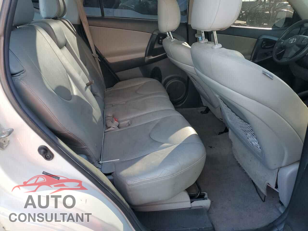 TOYOTA RAV4 2012 - 2T3DF4DV4CW215331